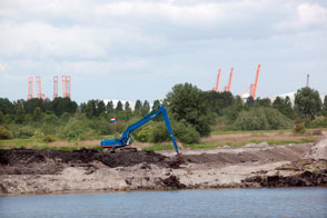 Verlegging Zijkanaal F. Hierbij de nieuw te graven watergang.